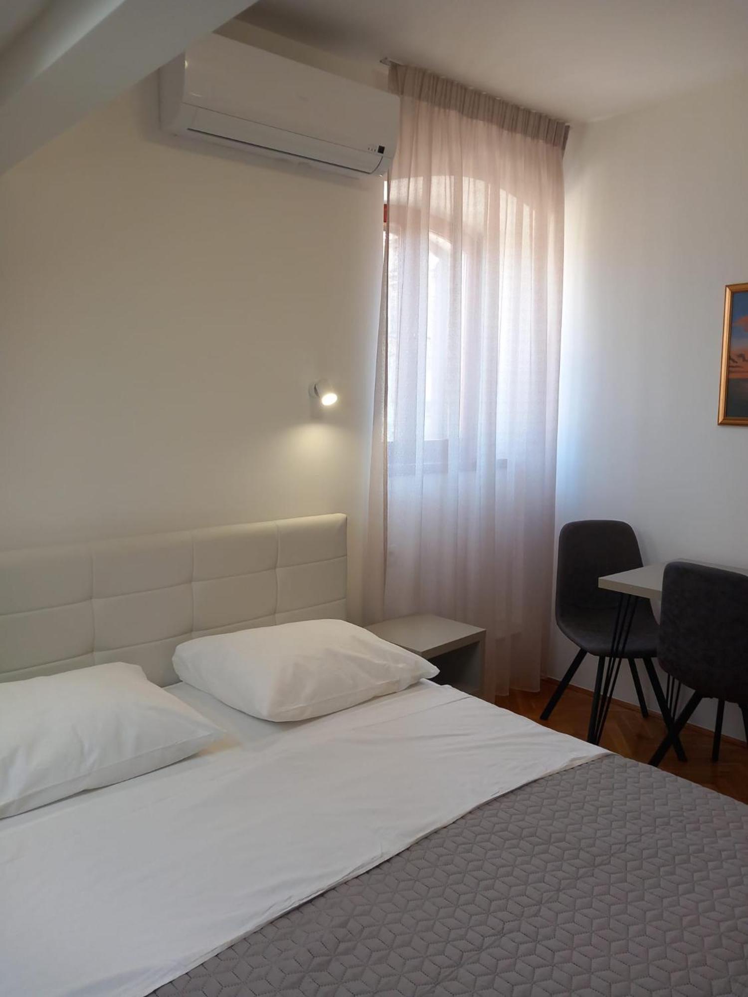 Marjan Apartment & Rooms Split Buitenkant foto